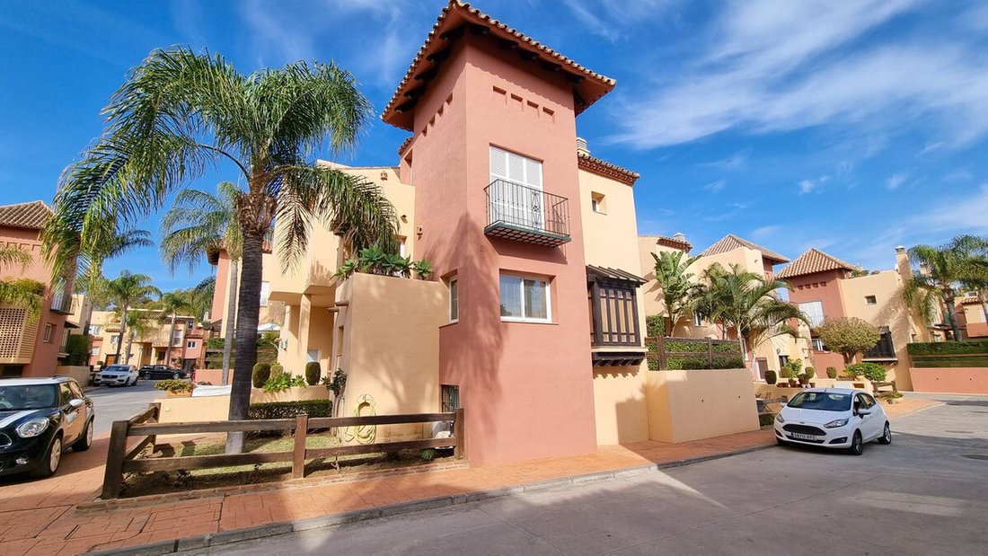 Maison de ville à Nueva Andalucia, Marbella, Espagne 4 - 17546732