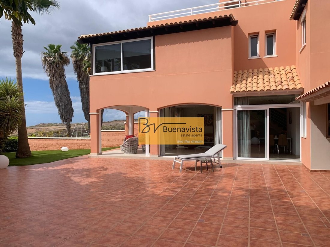 House in La Caleta, Adeje, Canary Islands 1 - 17546397