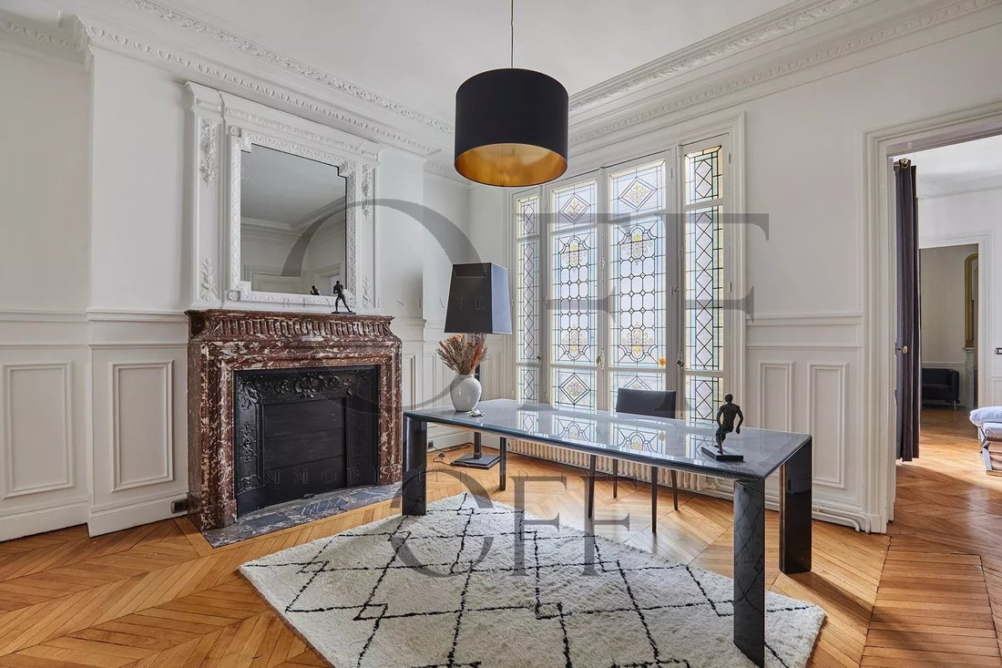 Apartment in Hoche-Friedland, Paris 8e Arrondissement, Paris 4 - 15366132