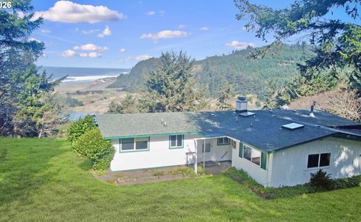 House in Gold Beach, Oregon, United States 1