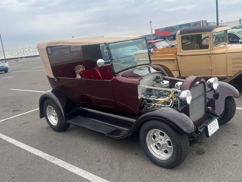 Cabriolet in Glendale, United States 5 - 17546390