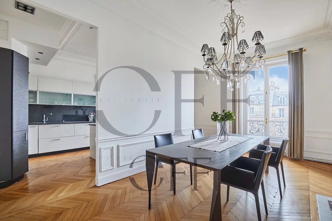 Apartment in Hoche-Friedland, Paris 8e Arrondissement, Paris 2 - 15366132