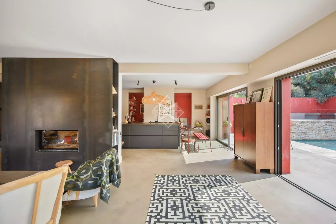 Villa in Toulon, Provence-Alpes-Côte d'Azur, France 4 - 17547055