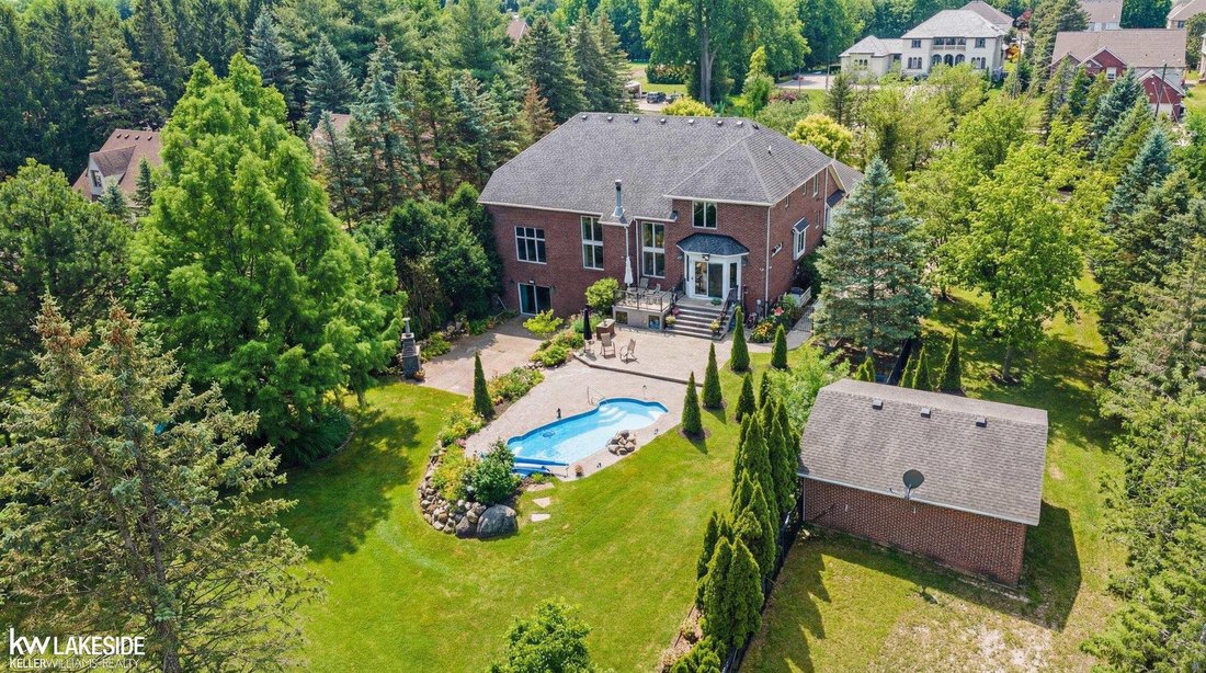 House in Troy, Michigan, United States 5 - 17546036