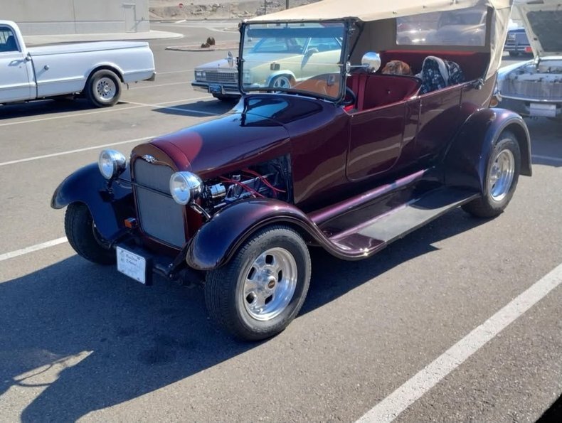 Cabriolet in Glendale, United States 2 - 17546390