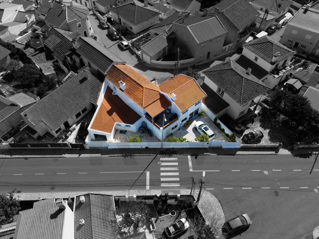Townhouse in Alcabideche, Lisbon, Portugal 4 - 17440442
