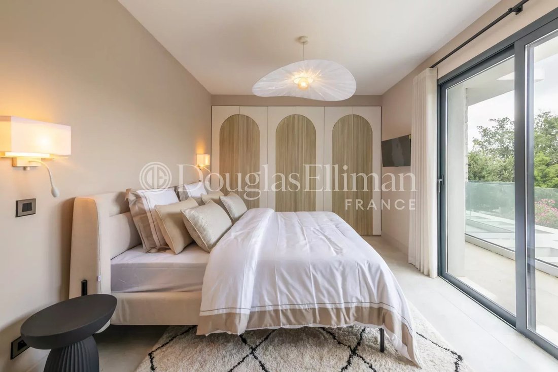 Villa in Mougins, Provence-Alpes-Côte d'Azur, France 4 - 14971489