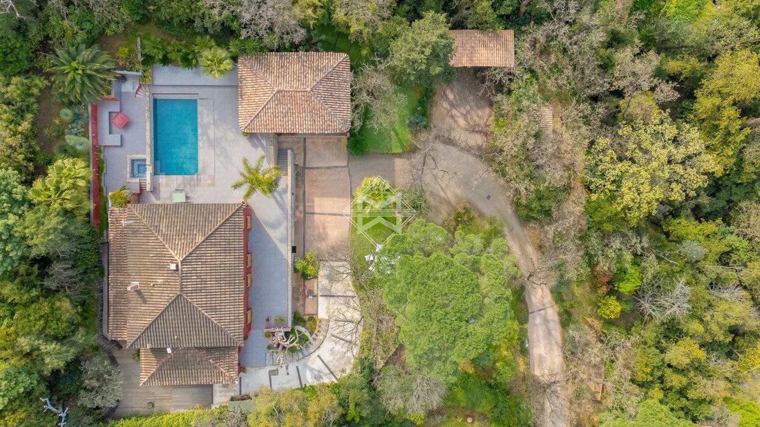 Villa in Toulon, Provence-Alpes-Côte d'Azur, France 1 - 17547055
