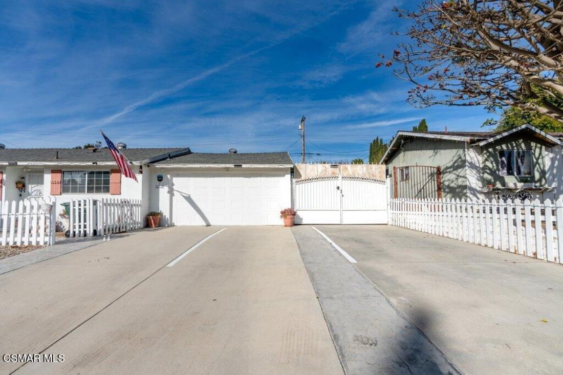 House in Thousand Oaks, California, United States 1 - 17546980