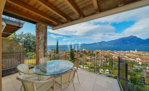 Wohnung in Torri del Benaco, Venetien, Italien 1
