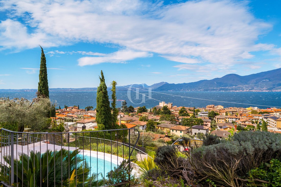 Apartment in Torri del Benaco, Veneto, Italy 2 - 17546857