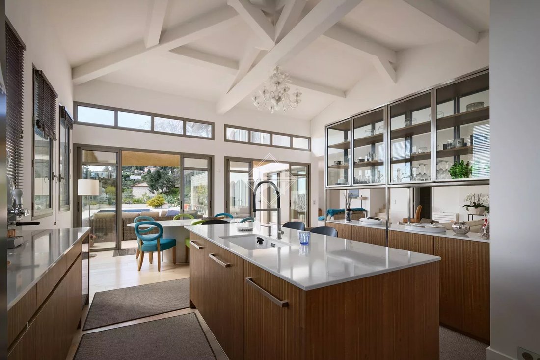 Villa in Mougins, Provence-Alpes-Côte d'Azur, France 4 - 11662772