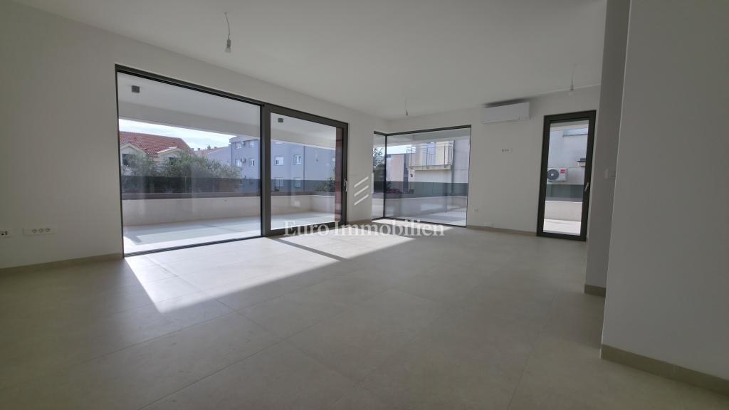 Apartment in Mjesni odbor Diklo, Zadar, Zadar County 1 - 17546674