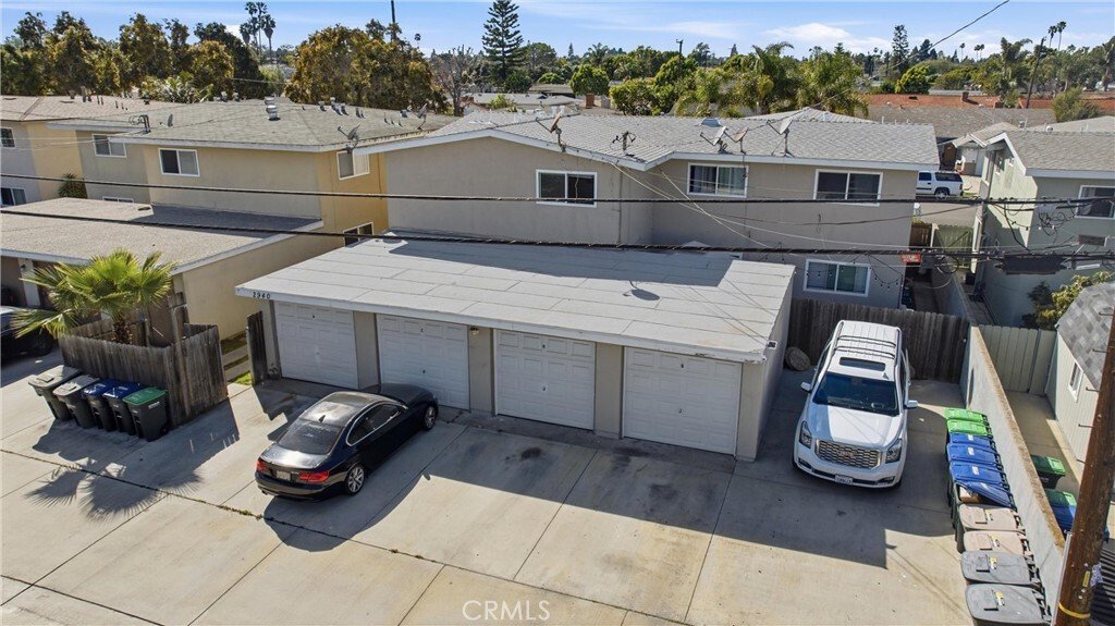 Costa Mesa, California, United States 3 - 17546264