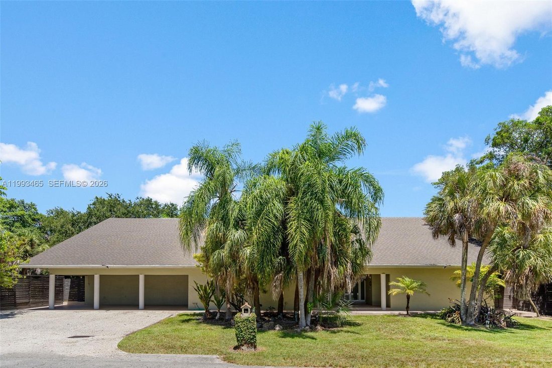 House in Miami, Florida, United States 5 - 17546171
