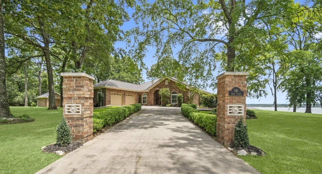House in Oakhurst, Texas, United States 1 - 16621681