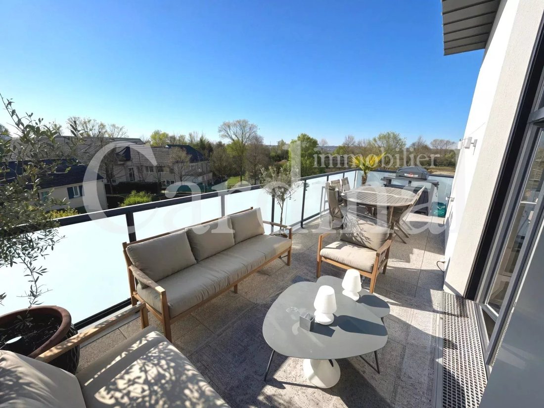 Apartment in Bailly, Ile-de-France, France 3 - 15524256