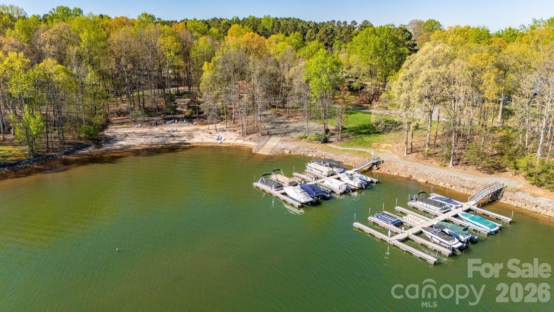 House in Mooresville, North Carolina, United States 3 - 17545973