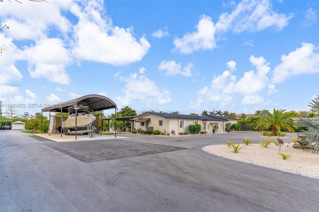 House in Homestead, Florida, United States 5 - 17546186