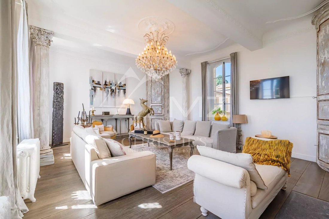 Estate in Châteauneuf-de-Gadagne, Provence-Alpes-Côte d'Azur, France 5 - 14083375