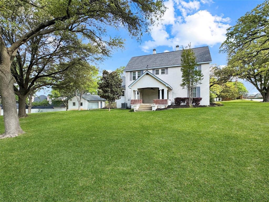 House in Bedford, Texas, United States 1 - 17545913