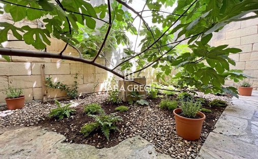 Townhouse in Haz-Zebbug, Malta 1