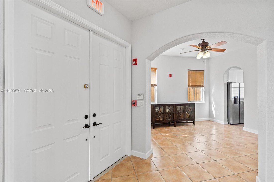 House in Miami Lakes, Florida, United States 5 - 17546183