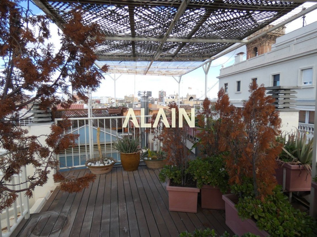 Penthouse in Ciutat Vella, Valencia, Spain 1 - 17546660