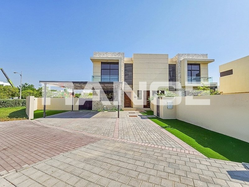 Villa in Damac Hills, Dubai, United Arab Emirates 1 - 17546641