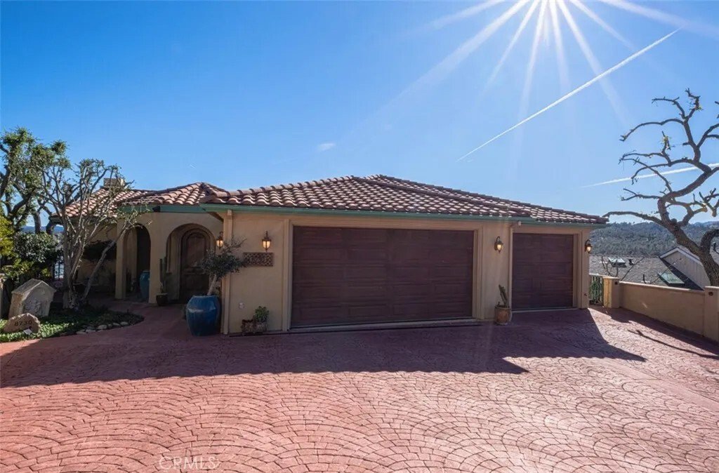 House in Bradley, California, United States 1 - 17546615