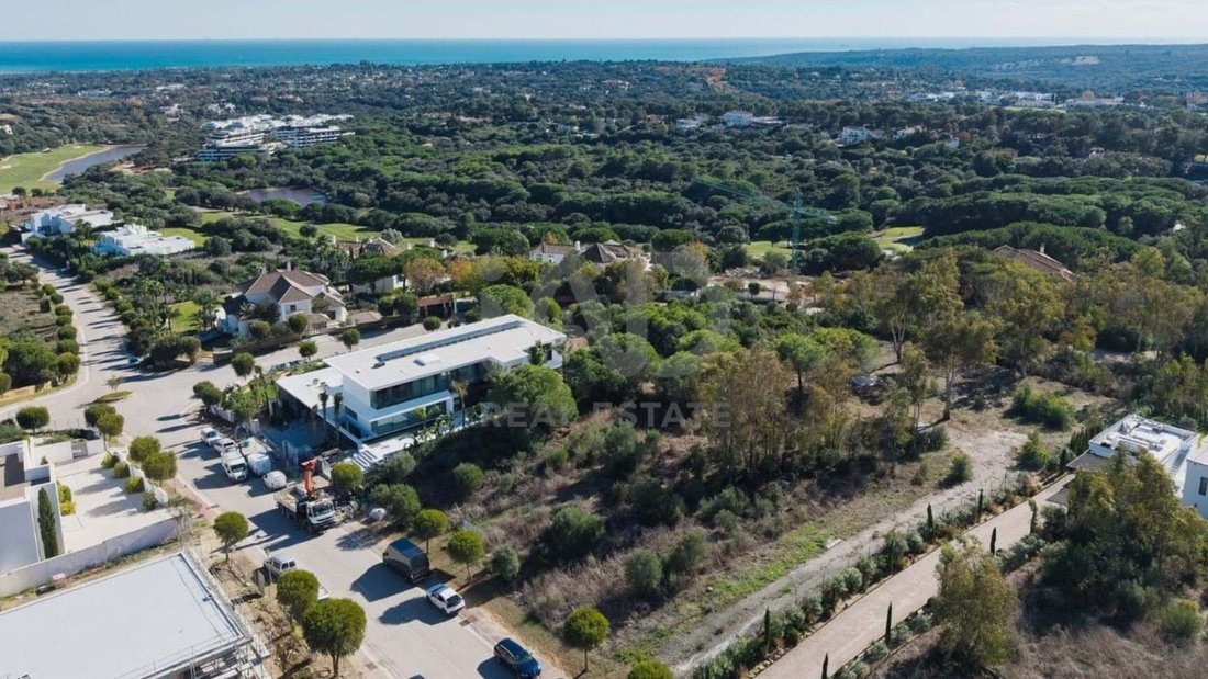 Land in Sotogrande, San Roque, Andalusia 1 - 17547811