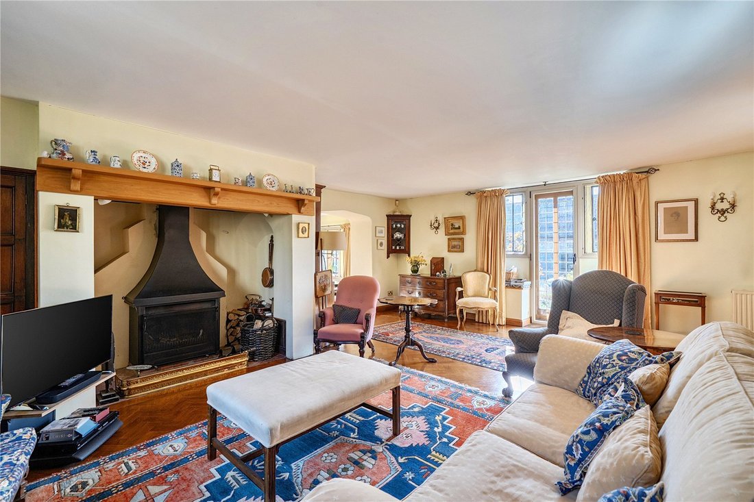 House in Drayton, England 5 - 17547731