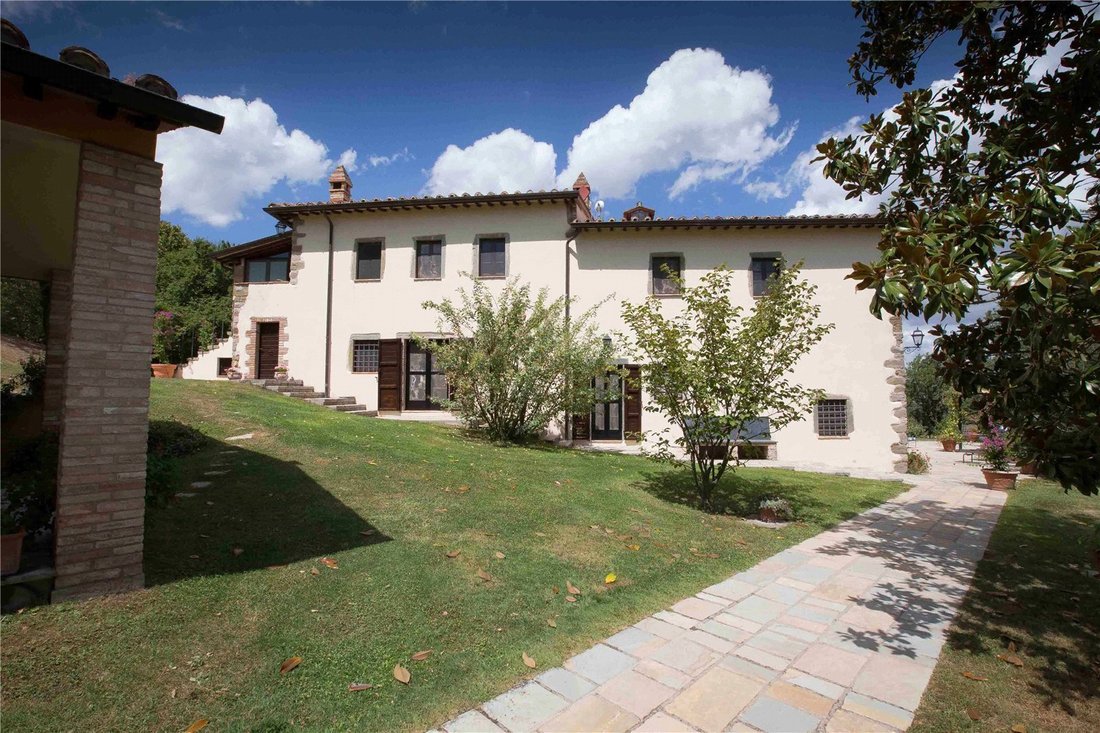 Landhaus in Umbertide, Umbrien, Italien 1 - 17547713