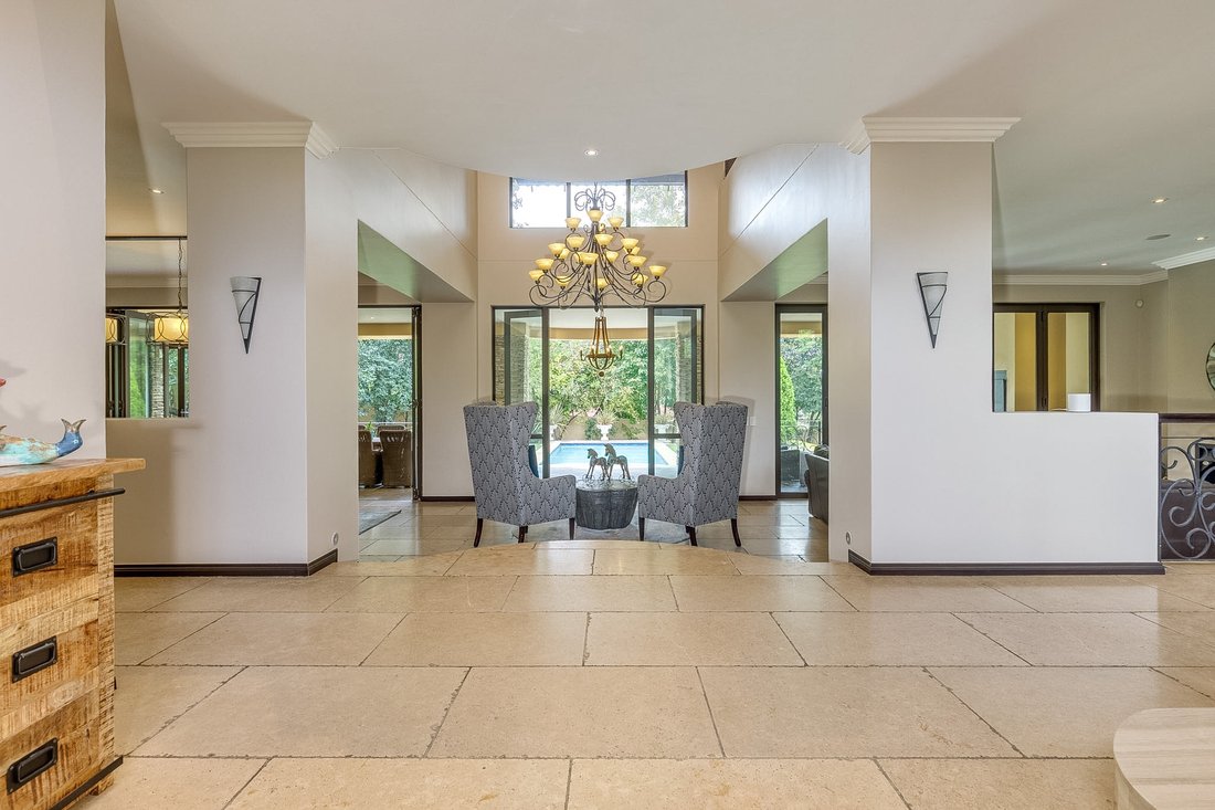 House in Benmore Gardens, Gauteng, South Africa 3 - 17547558