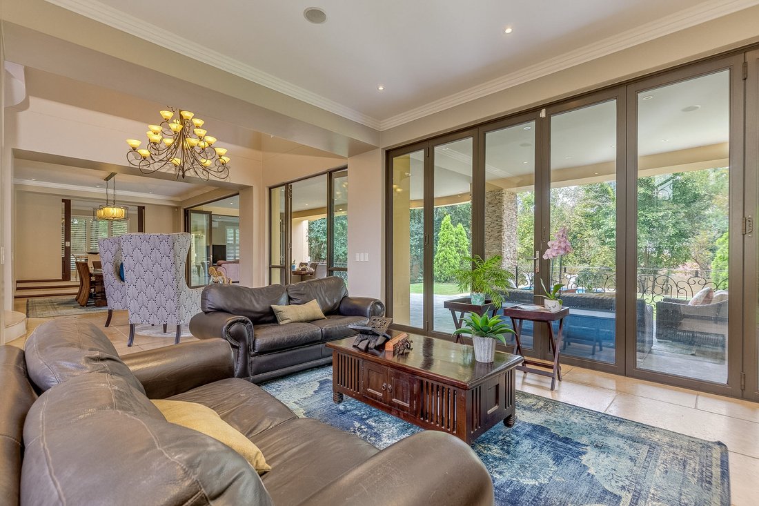 House in Benmore Gardens, Gauteng, South Africa 5 - 17547558