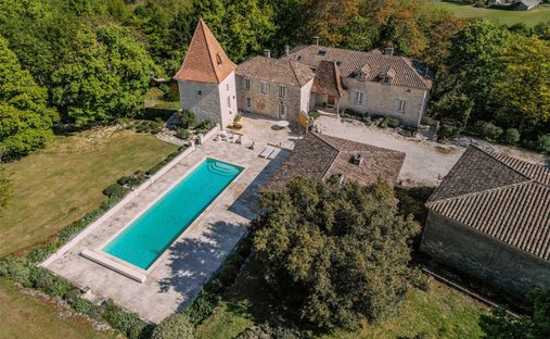 Country House in Saint-Beauzeil, Occitania, France 1