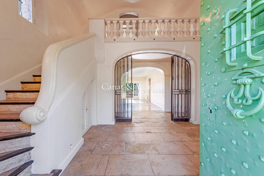 Villa in Le Dramont-Agay-Anthéor-Le Trayas, Saint-Raphaël, France 4 - 17488441