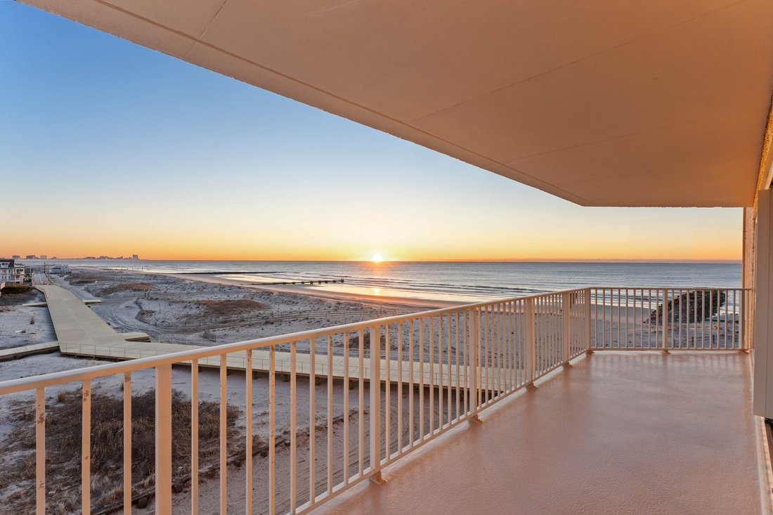 Condo in Ocean City, New Jersey, United States 2 - 17547988