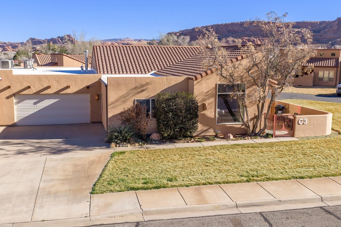 House in Moab, Utah, United States 2 - 17548015