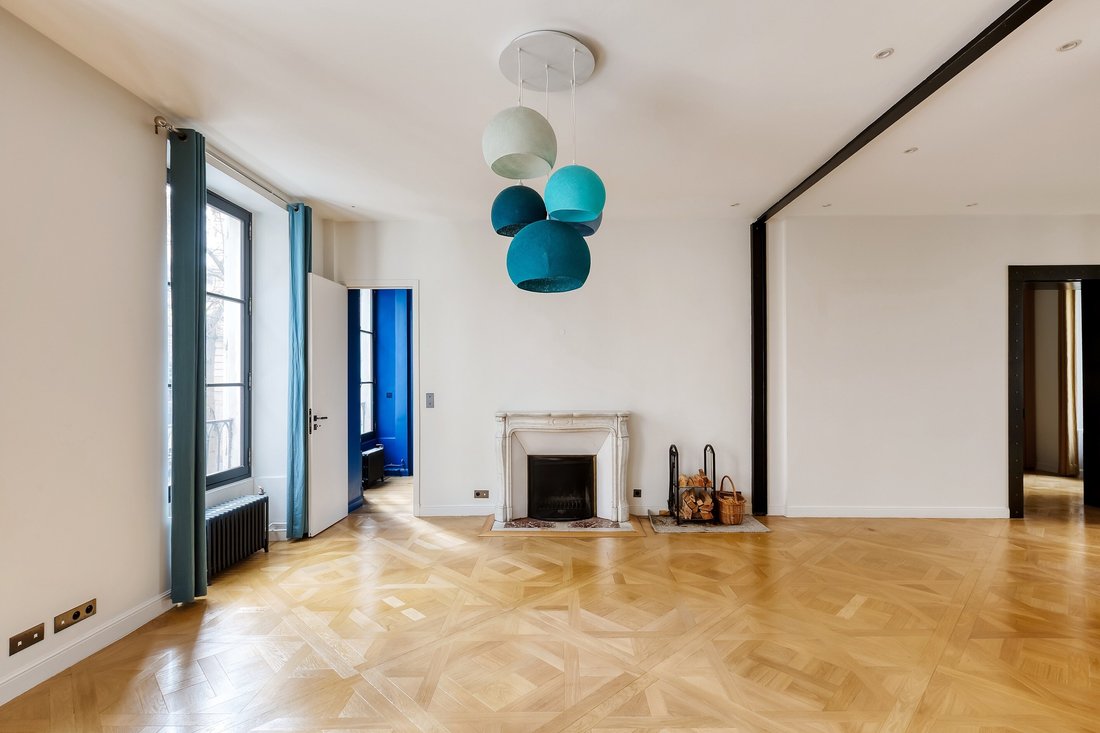 Apartment in Saint Germain des Prés, Paris 6e Arrondissement, Paris 2 - 17547938