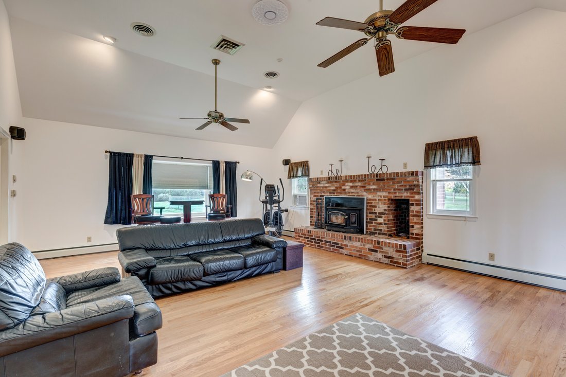 House in Reisterstown, Maryland, United States 3 - 17548035