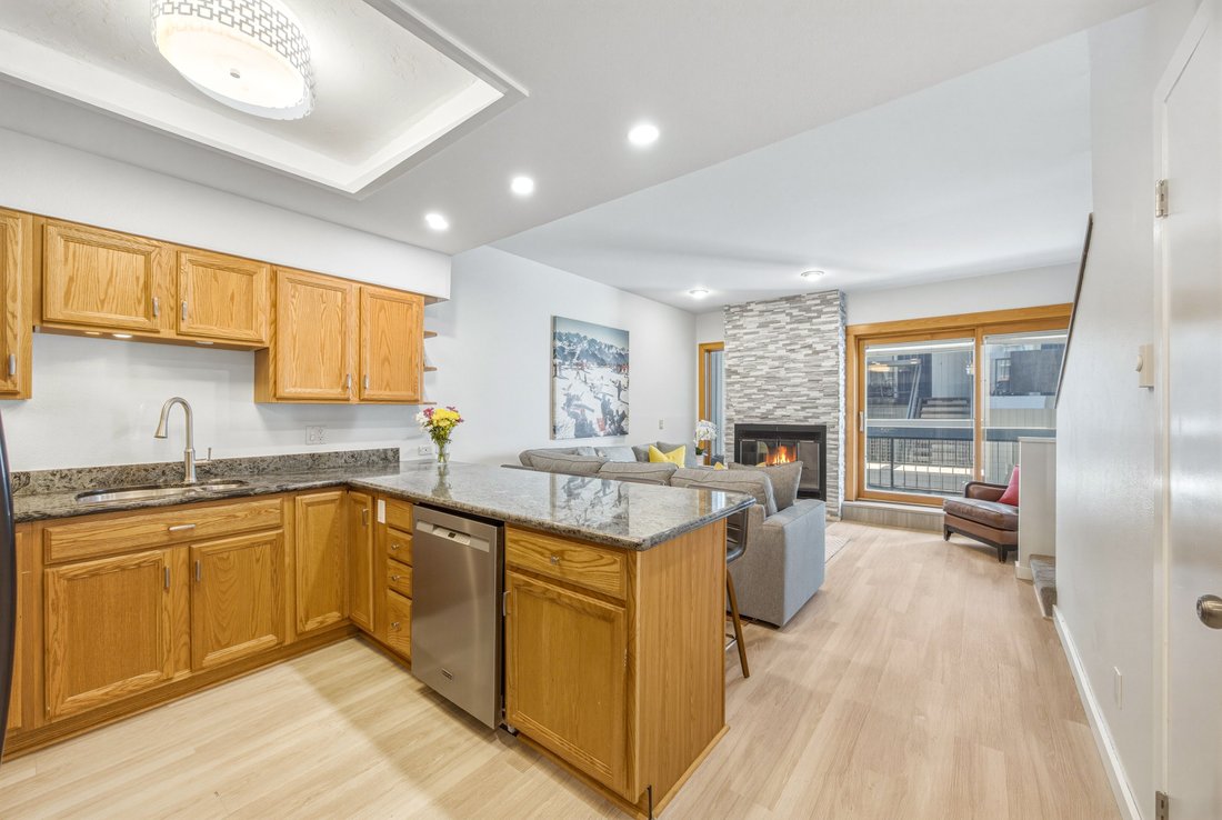 Condo in Avon, Colorado, United States 3 - 17548005