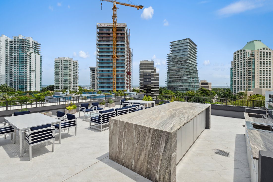 Condo in Miami, Florida, United States 3 - 17548113