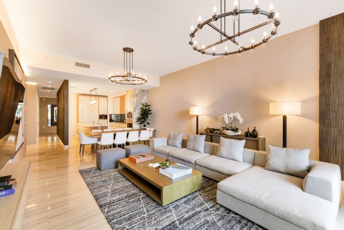 Condo in Miami, Florida, United States 5 - 17548022