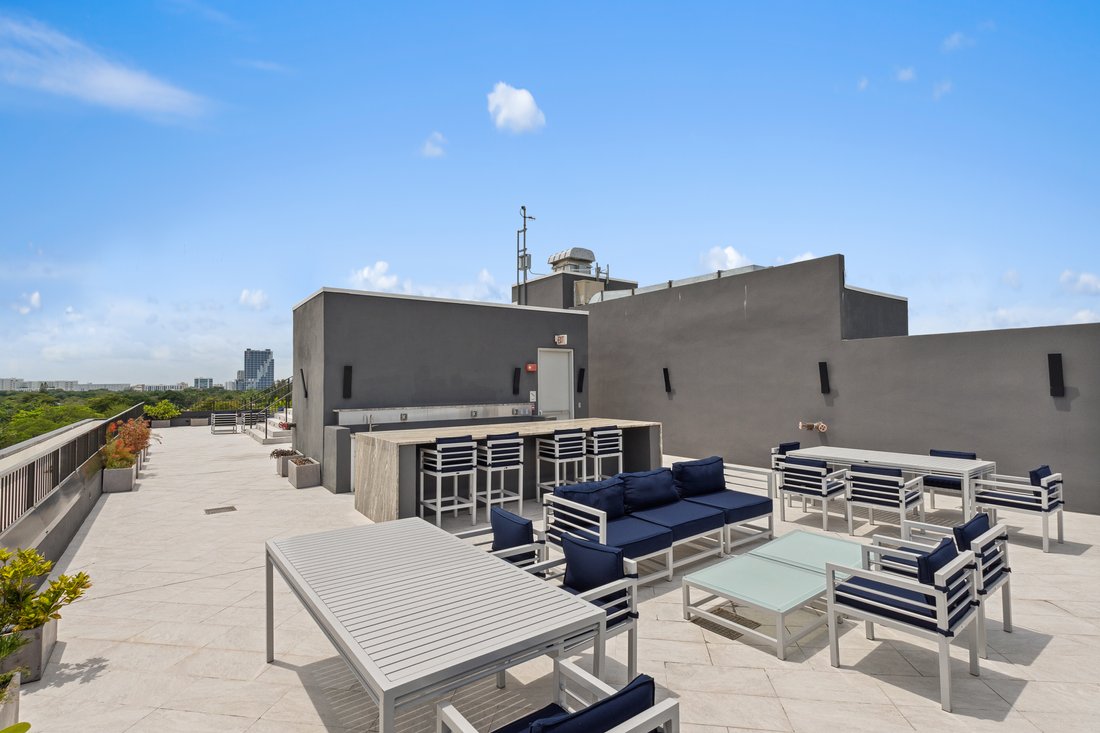 Condo in Miami, Florida, United States 4 - 17548113