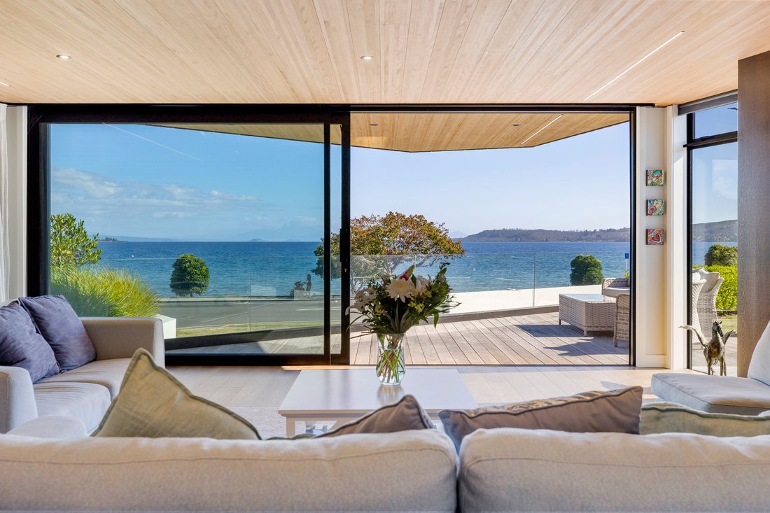 Taupo, Waikato, New Zealand 2 - 17547964