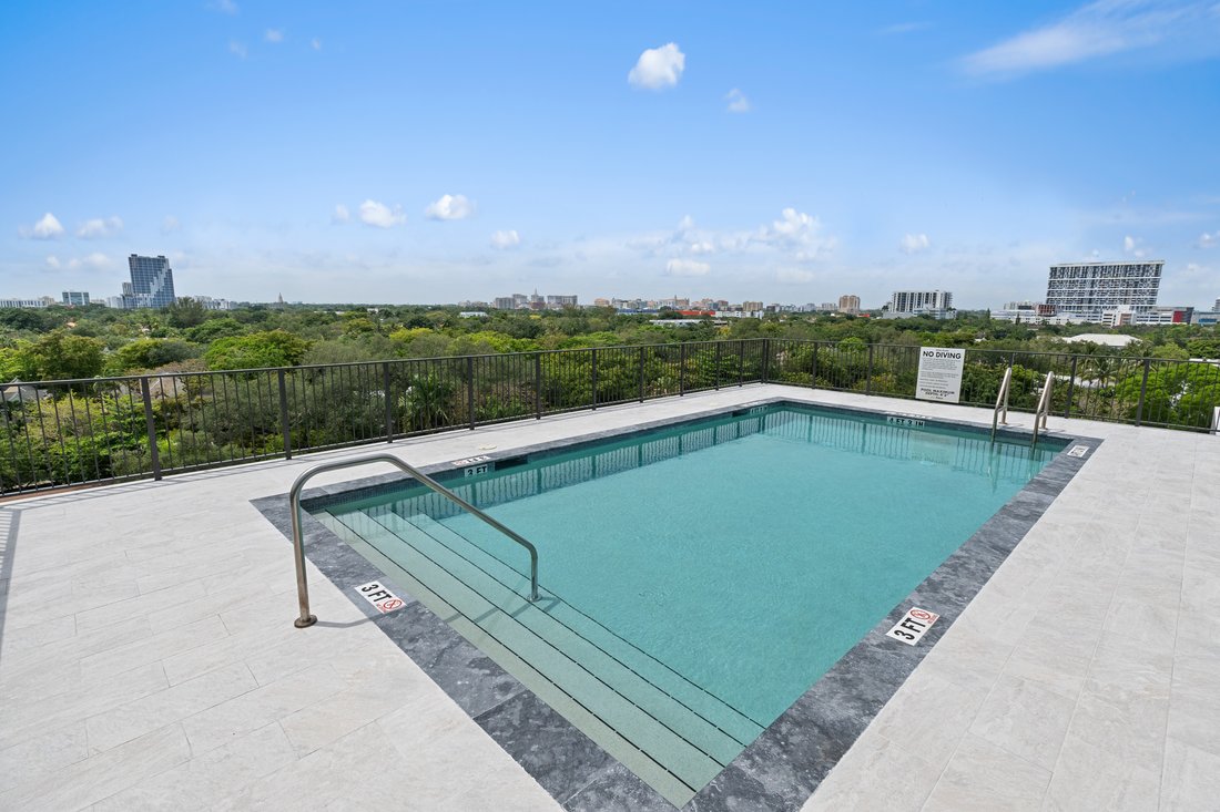 Condo in Miami, Florida, United States 2 - 17548113