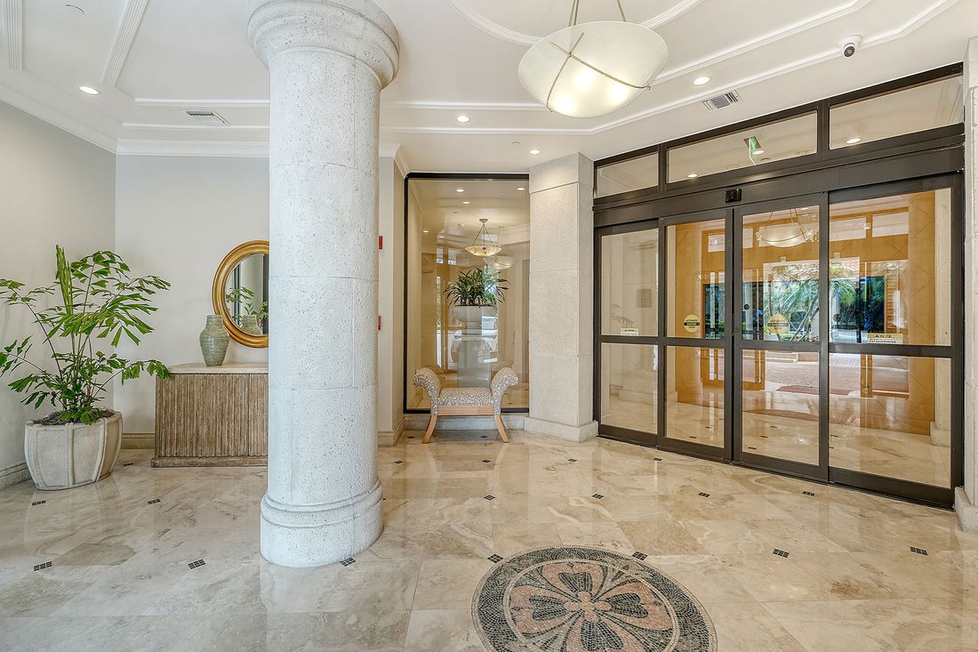 Condo in Longboat Key, Florida, United States 3 - 17548030
