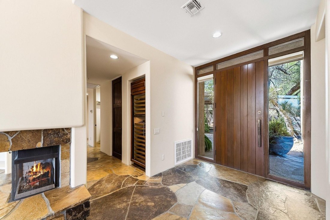 Scottsdale, Arizona, United States 4 - 17547989