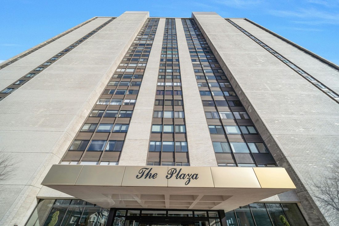 Co Op in Fort Lee, New Jersey, United States 2 - 17548084